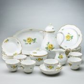 21tlg Kaffeeservice und 1 Schale Marseille: Gelbe Rose. Meissen 1972-1980.