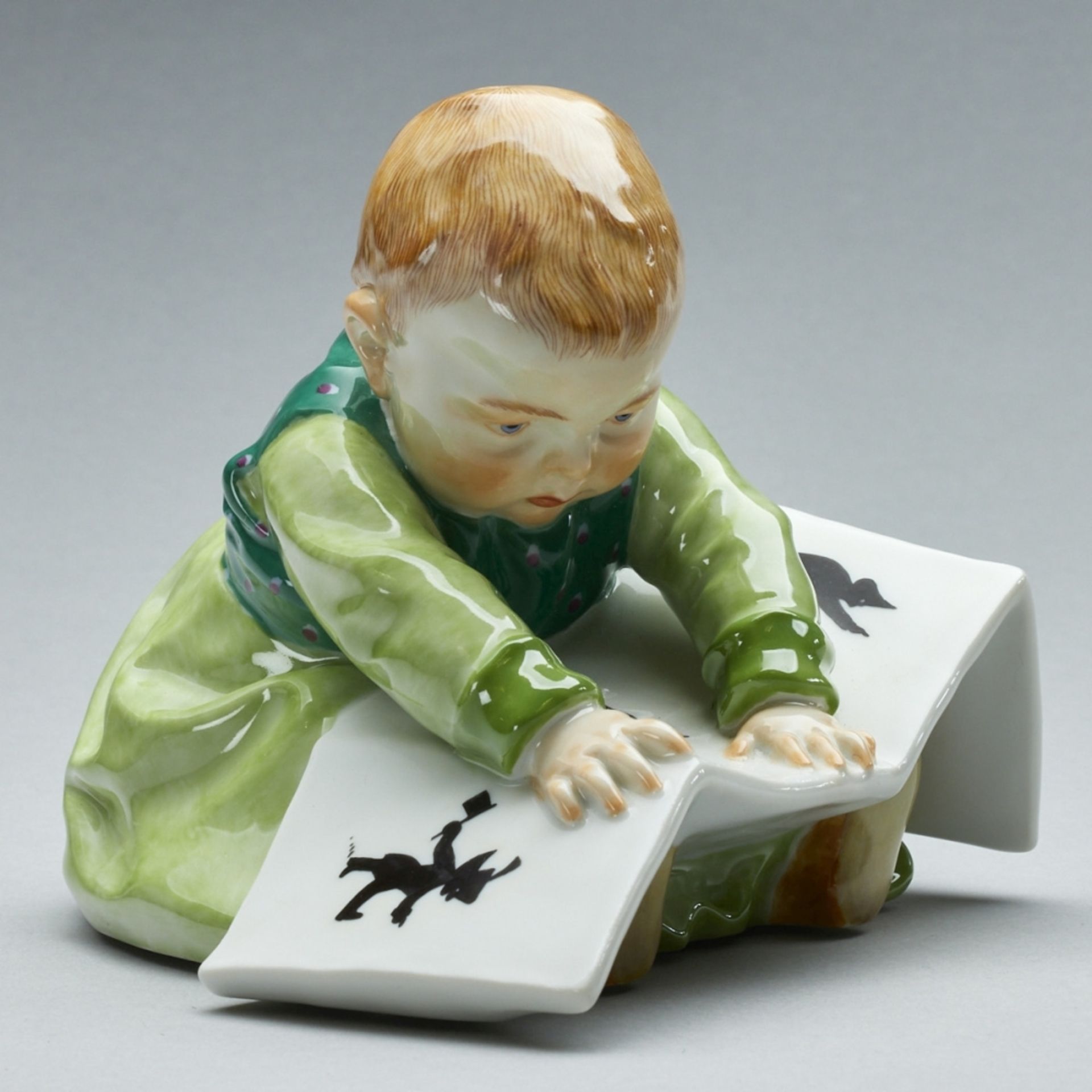 Mädchen mit Bilderbuch - Julius Konrad Hentschel. Meissen 1958.