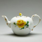 1 Teekanne - Gelbe Rose. Meissen 1972-1980.