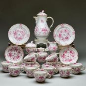 40tlg. Kaffeeservice - Indische Malerei purpur. Meissen 1972-1980 und 1990-1991.