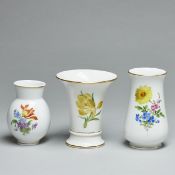 2 Vasen Blume 3 und 1 Bechervase Blume: Krokus. Meissen.