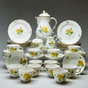 40tlg. Kaffeeservice - Gelbe Rose. Meissen 1957-1980.