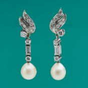 Paar Brillant-Ohrringe mit Perlen