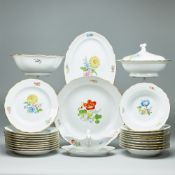 25tlg. Speiseservice - Blume 3. Meissen 1950-1992.