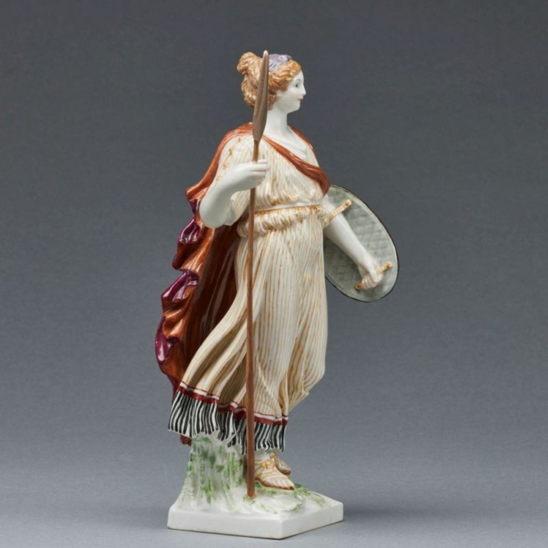 Athena mit Speer und Medusenschild. KPM Berlin 1870-1945. - Bild 2 aus 3