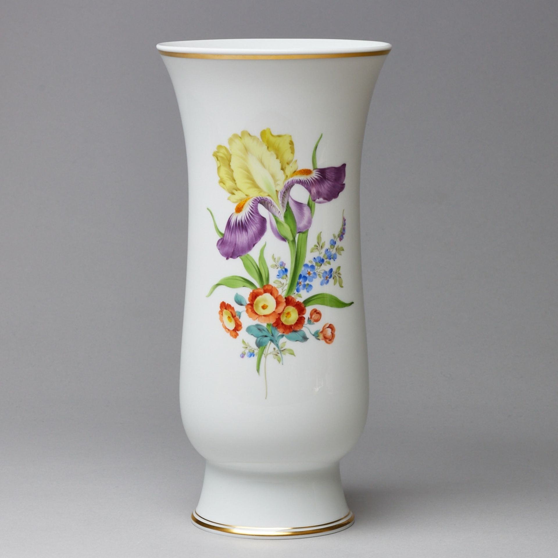 Vase - Blume 3: Schwertlilie. Meissen 1997.