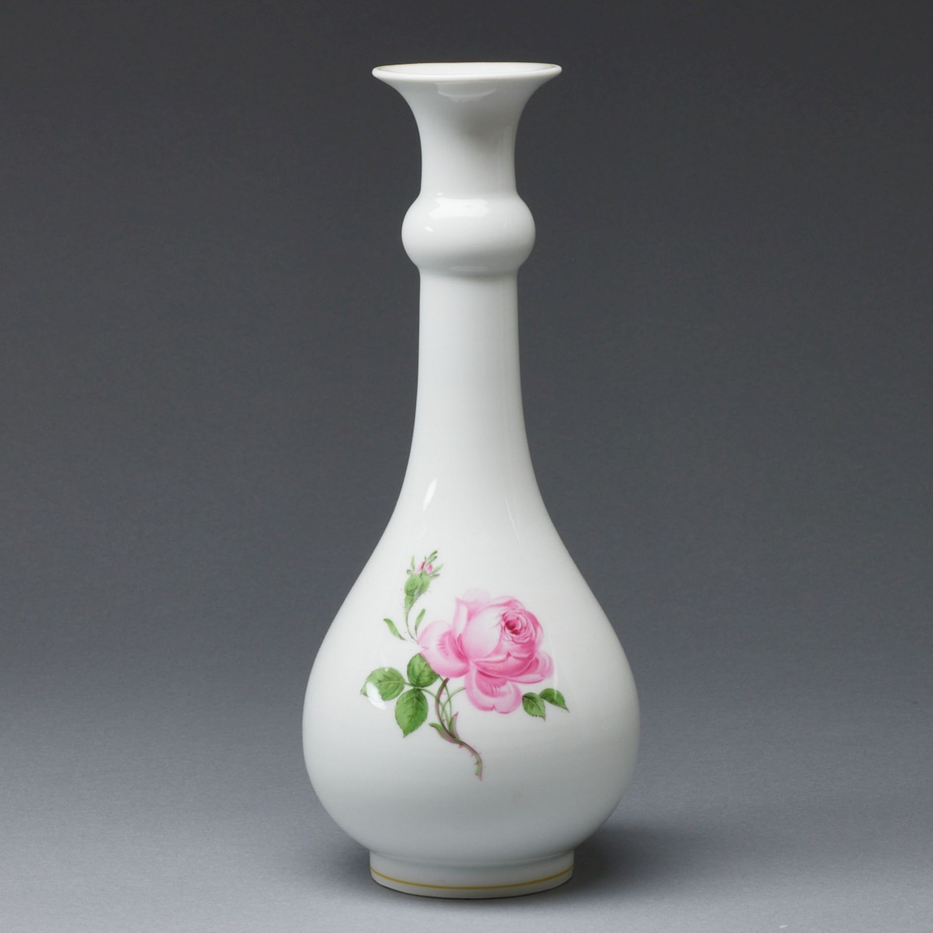 Enghalsvase - Rote Rose. Meissen 1935-1947.