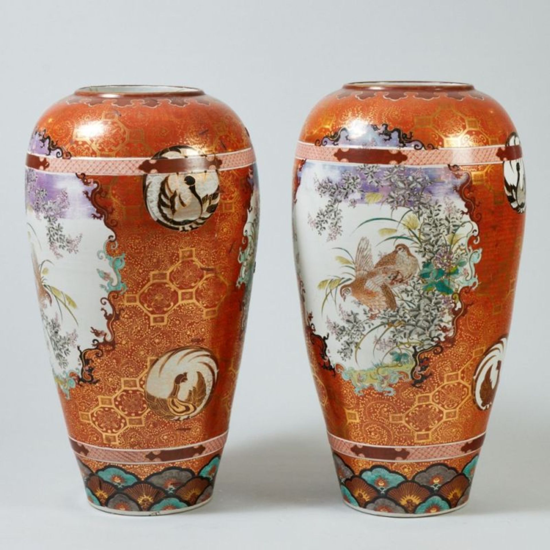 Paar alte Bodenvasen, Japan, wohl Meiji um 1900 - Image 3 of 4