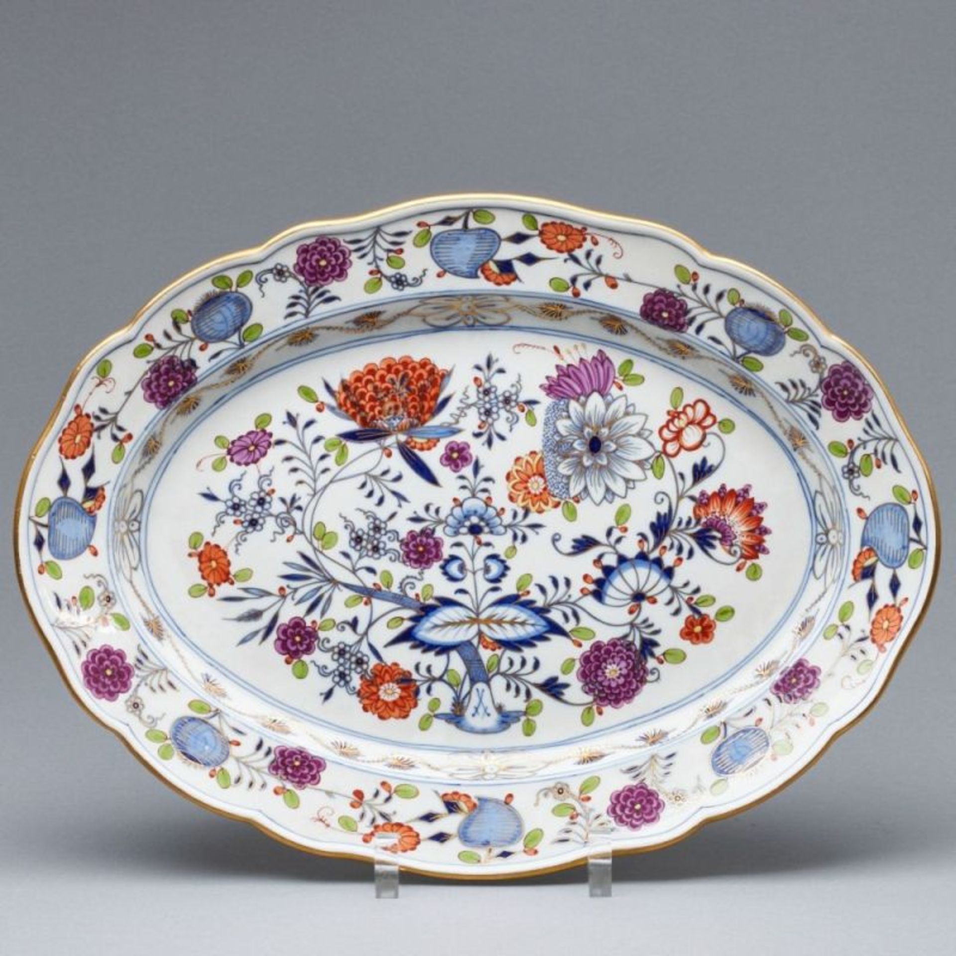 Ovale Platte - Zwiebelmuster bunt, Meissen 1888-1924.