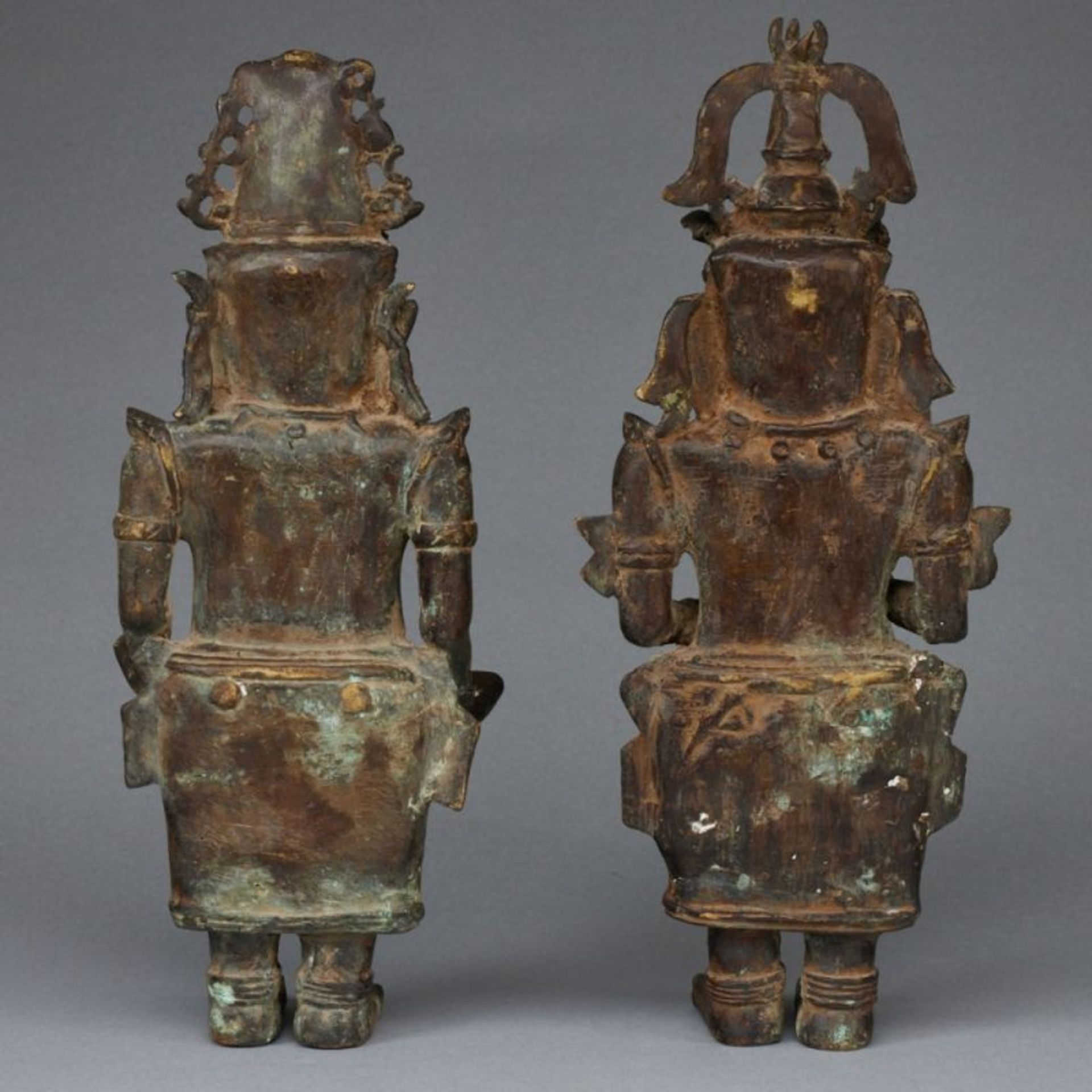 Zwei alte Bronzefiguren, wohl Indonesien - Bild 3 aus 3