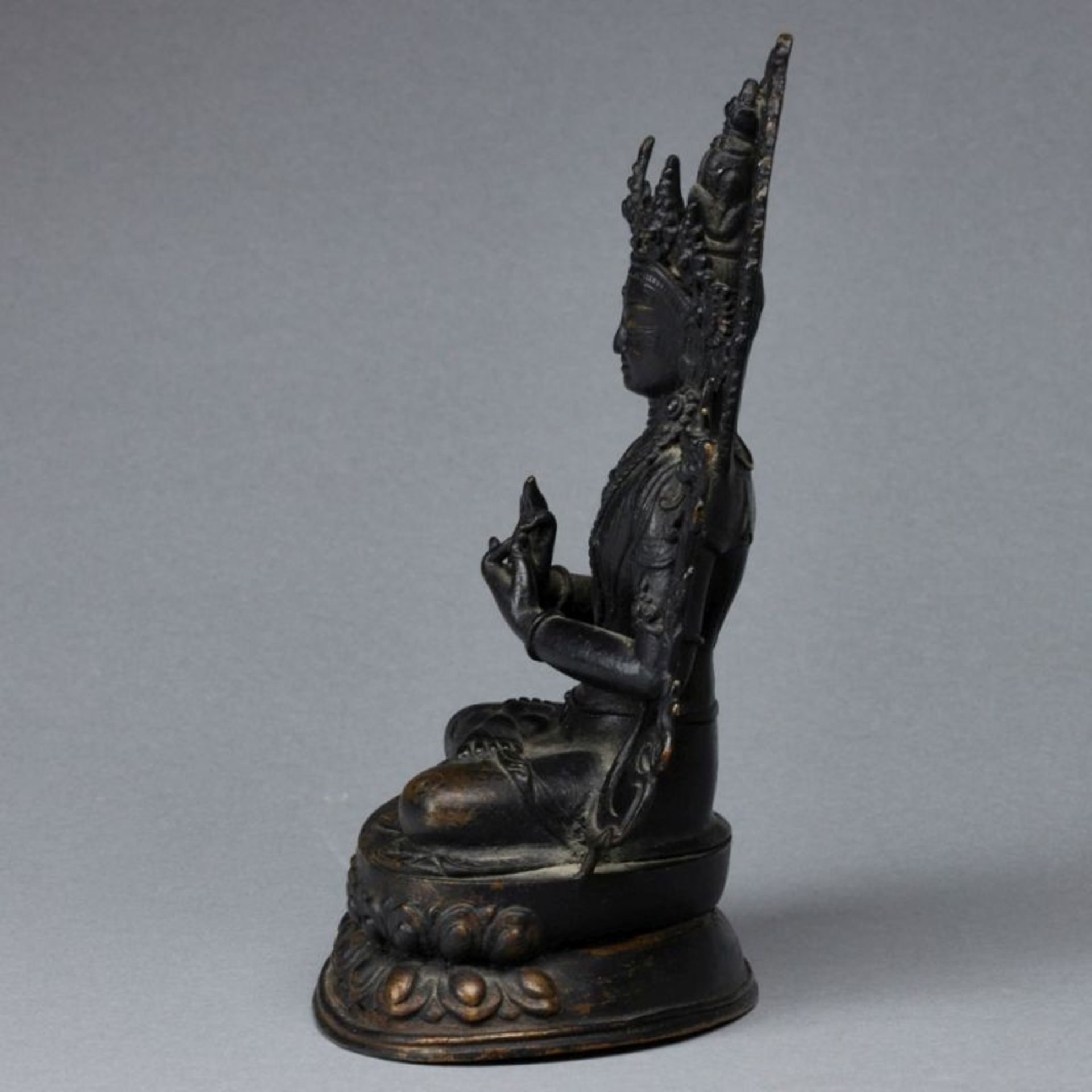 Grüne Tara mit Dharmachakra Mudra Geste, Tibet, um 1900 - Bild 2 aus 3