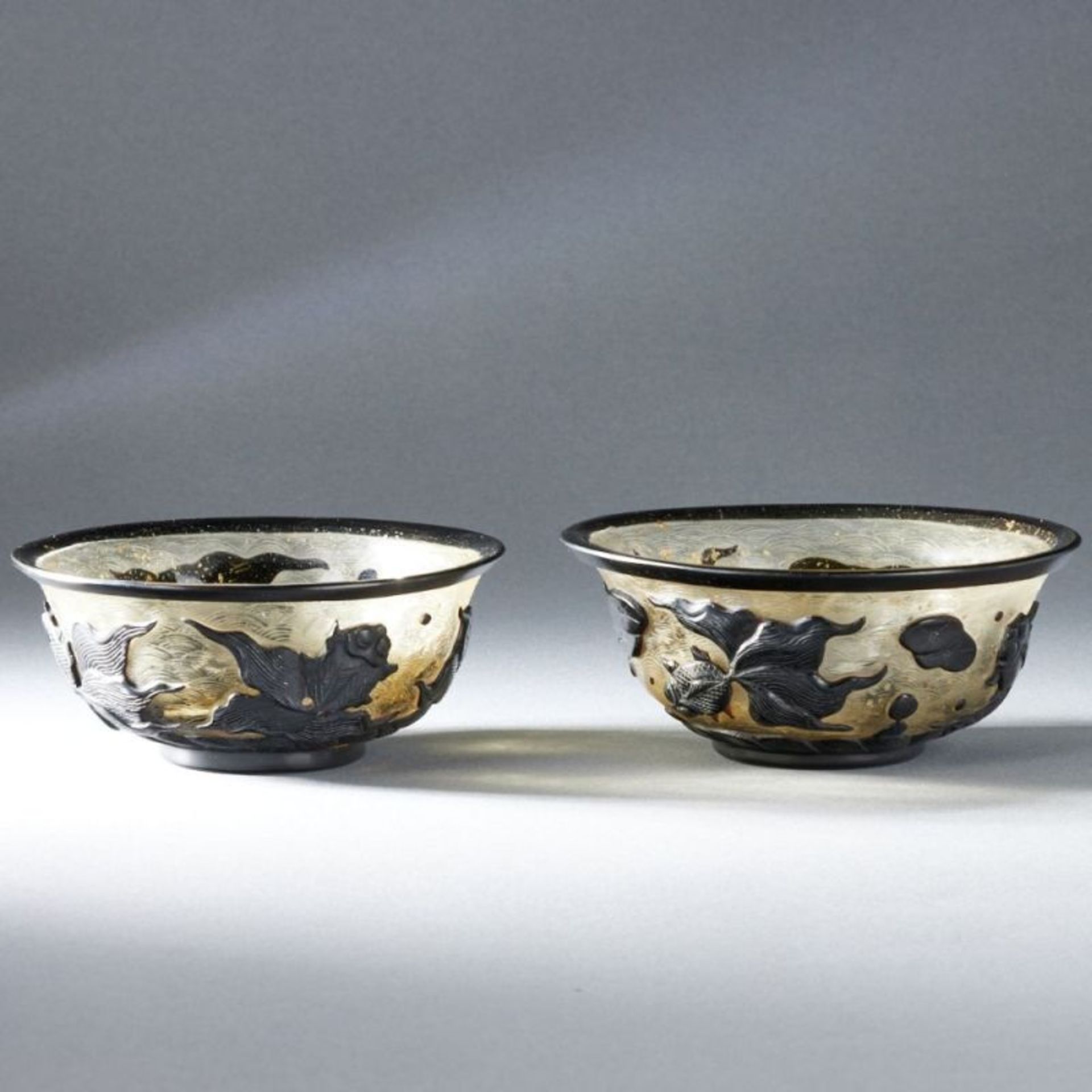 Zwei Pekingglas - Schalen - Bild 3 aus 3