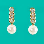 Paar Perlen-Ohrringe mit Brillanten