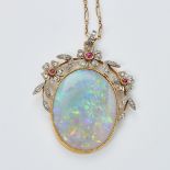 Jugendstil Opalcollier mit floralem Decor