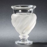 Vase Ermenonville. Lalique, Wingen-sur-Moder.