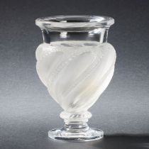 Vase Ermenonville. Lalique, Wingen-sur-Moder.