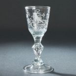 Kelchglas mit Vogel. Lauenstein, zugeschrieben, um 1770.