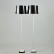 Paar Stehlampen Modell "Schinkel" mit Lampenschirmen. KPM Berlin 1962-1992.