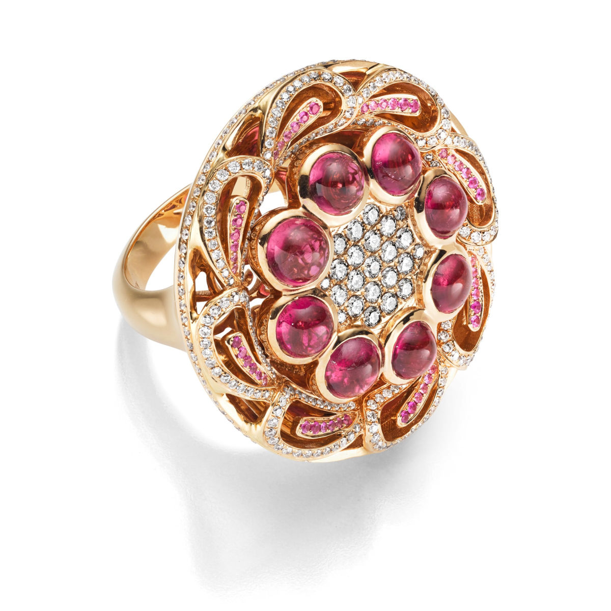 Cocktail ring with pink tourmalines, sapphires and diamonds 