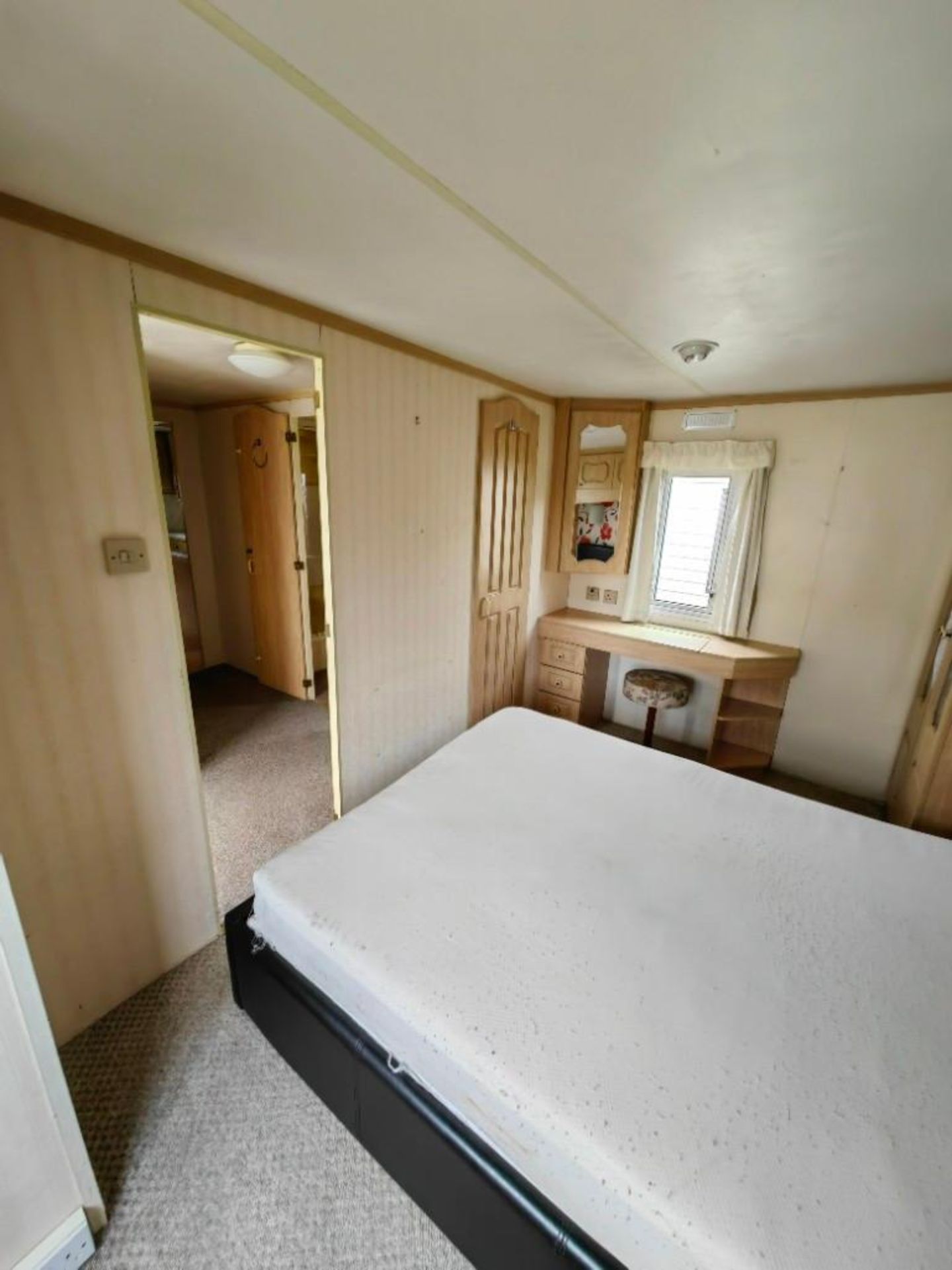 Willerby Manor Static Caravan - Image 12 of 25