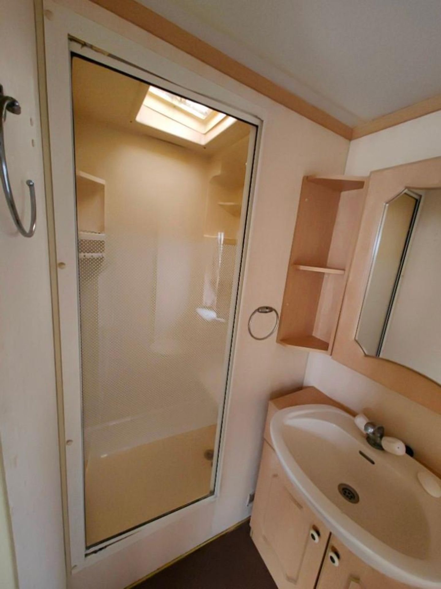 Willerby Manor Static Caravan - Image 16 of 25