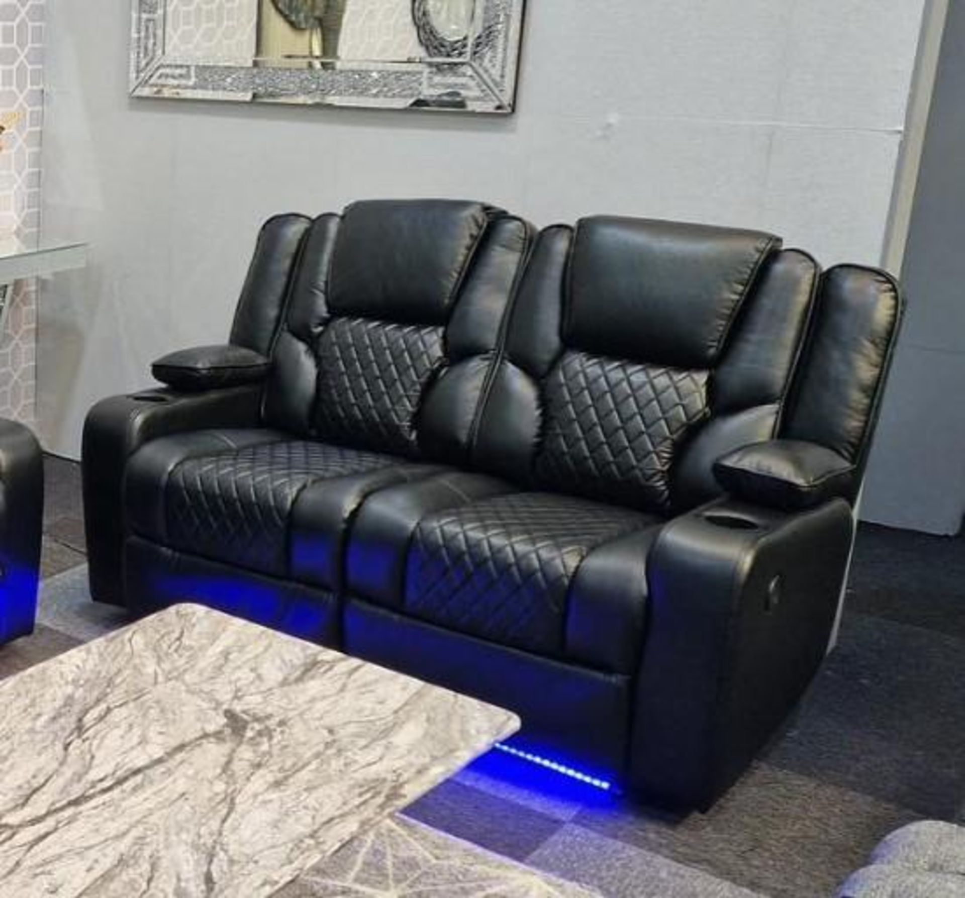 BRAND NEW Black Leather 2 Seater Electric Recliner With USB Charging Port and Floor lights.