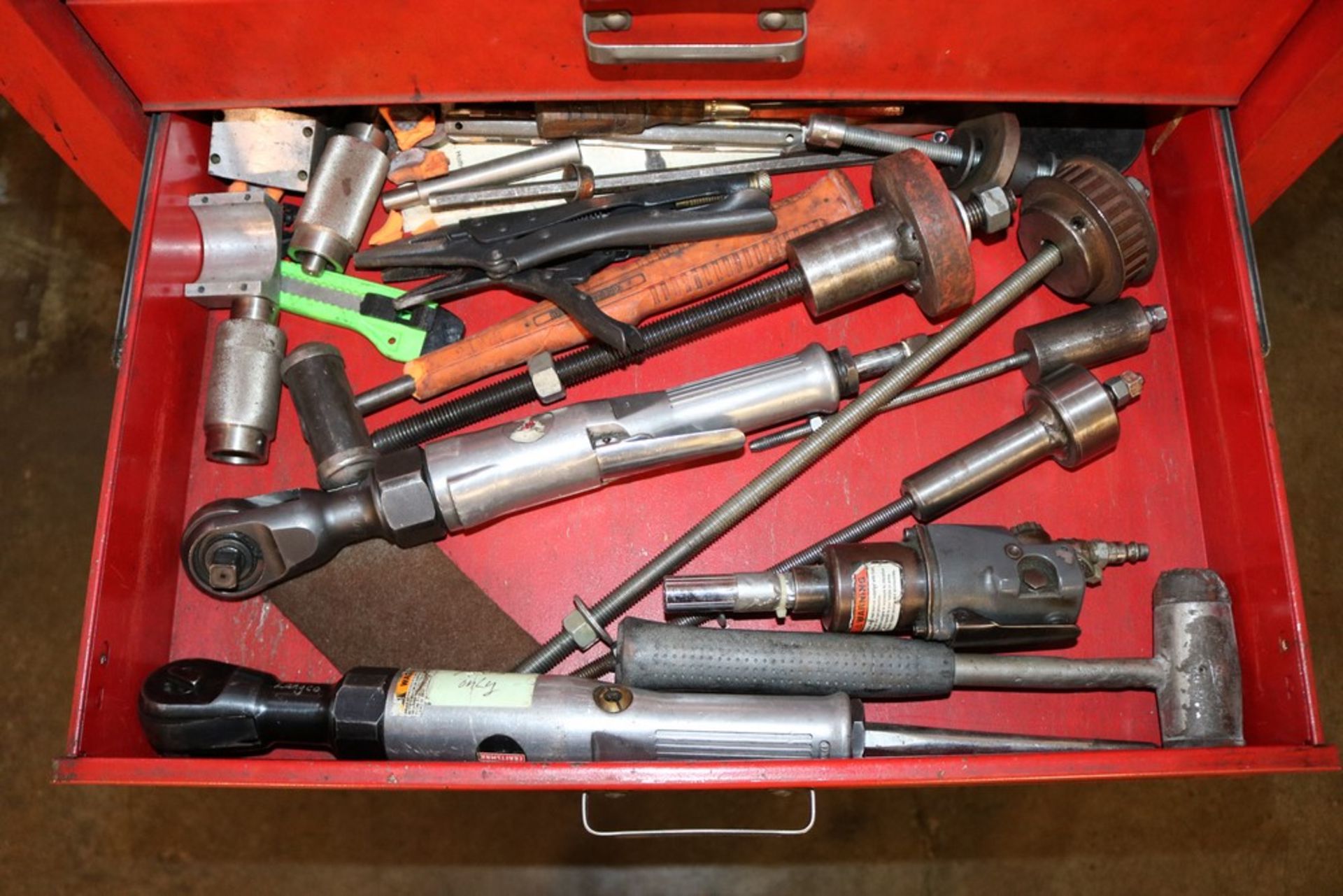 Stackon Rolling Tool Box with Contents "Pnuematic Tools, Tooling, Handtools and Others" - Image 8 of 8