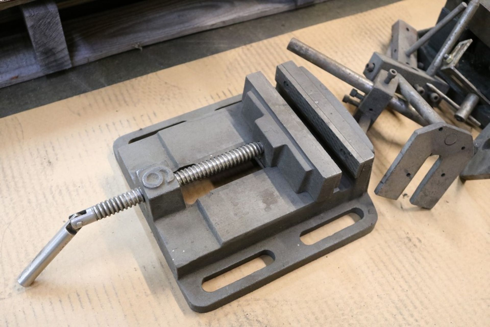 6" Vise and Drill Press Vise - Image 2 of 3