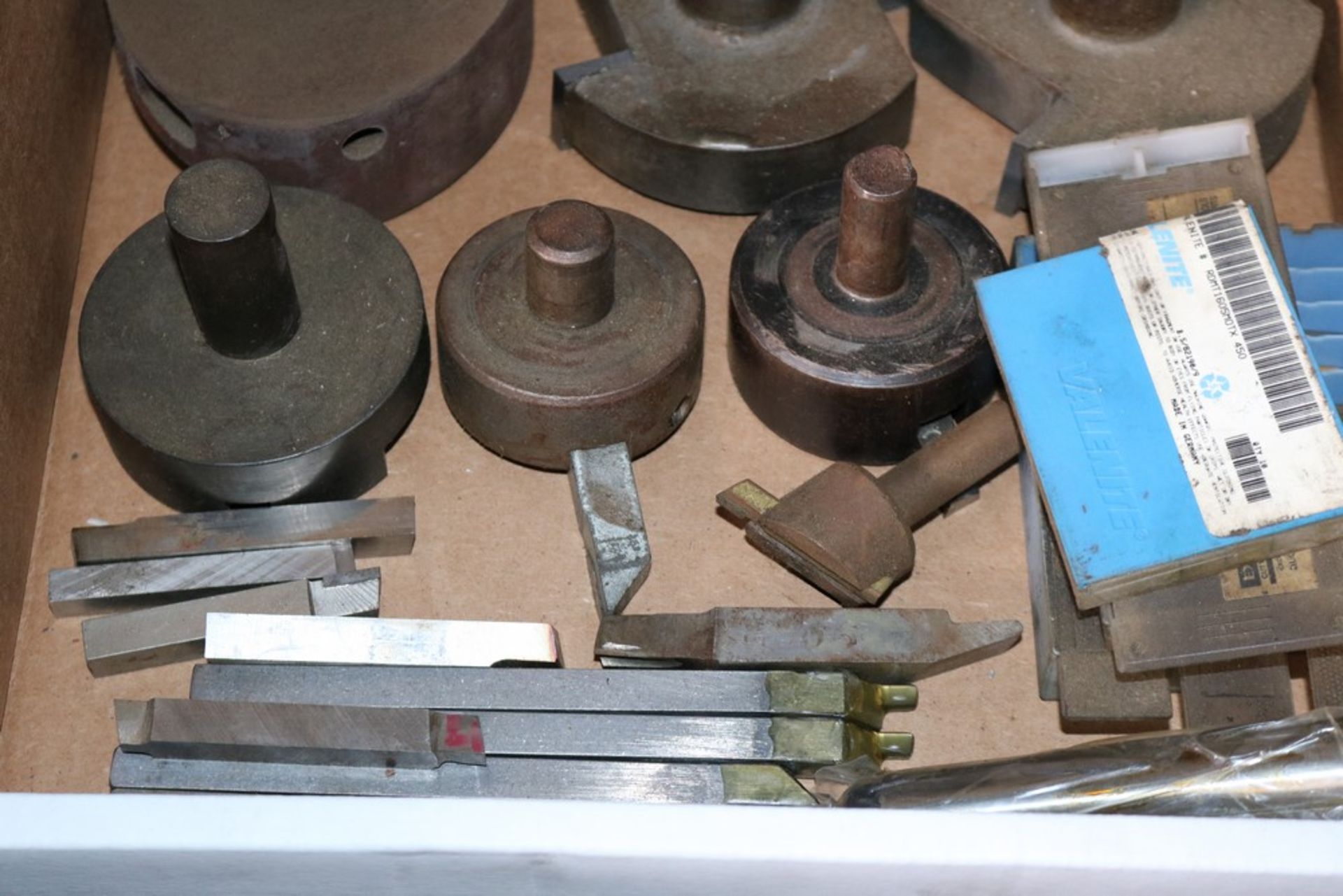 Box of Lathe Stick Tooling, OD Tooling, Lathe Inserts and Tailstock Dead Center - Image 3 of 3