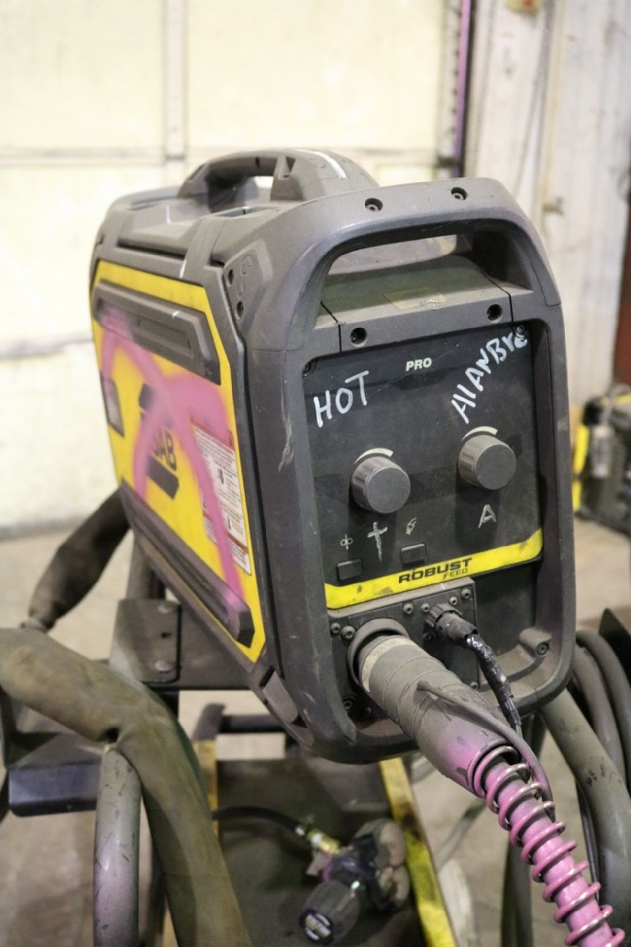 ESAB Warrior 500i Multi Process Welder with Robust Feed Pro Unit - Image 3 of 10