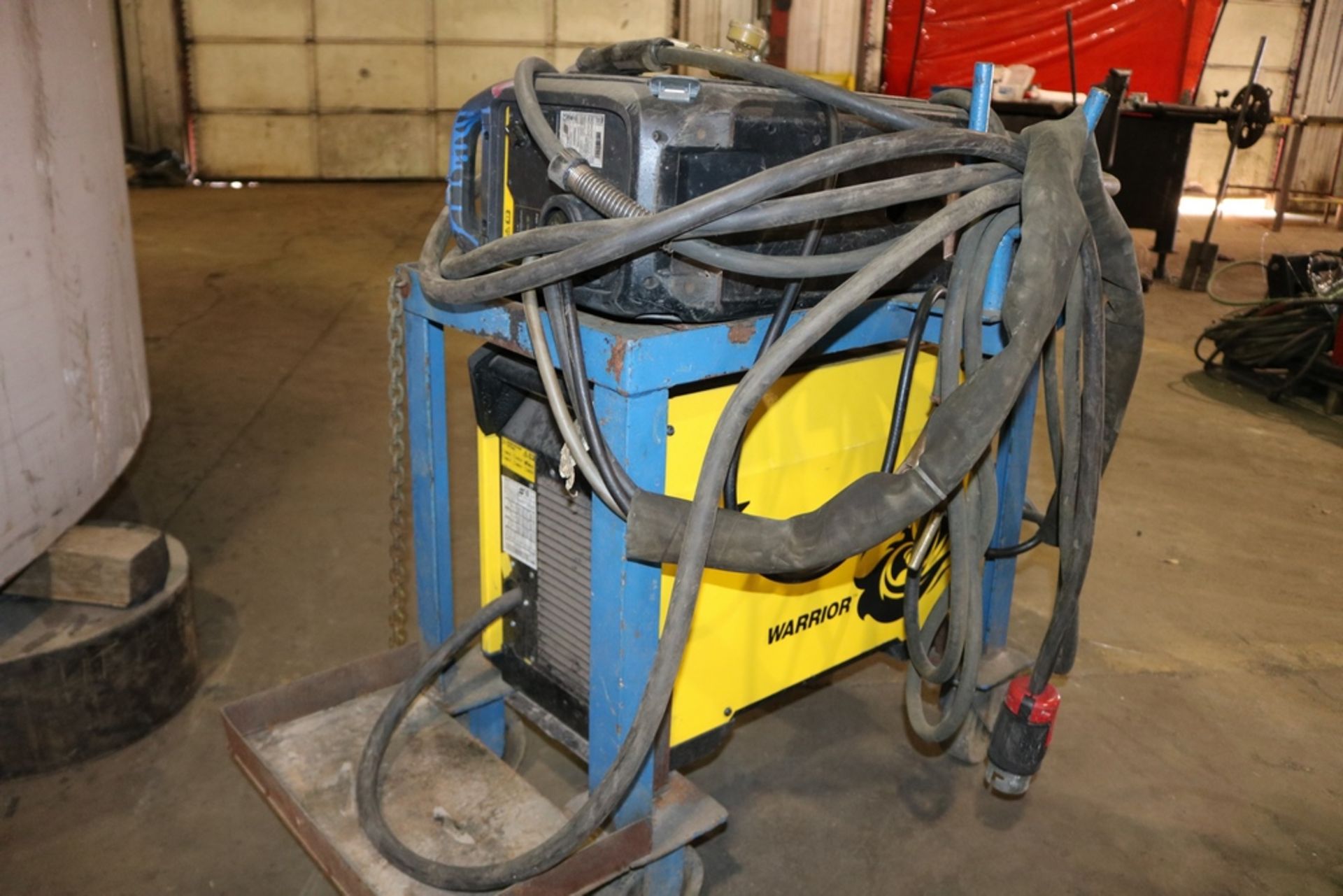 ESAB Warrior 500i Multi Process Welder with Robust Feed Pro Unit - Image 6 of 8