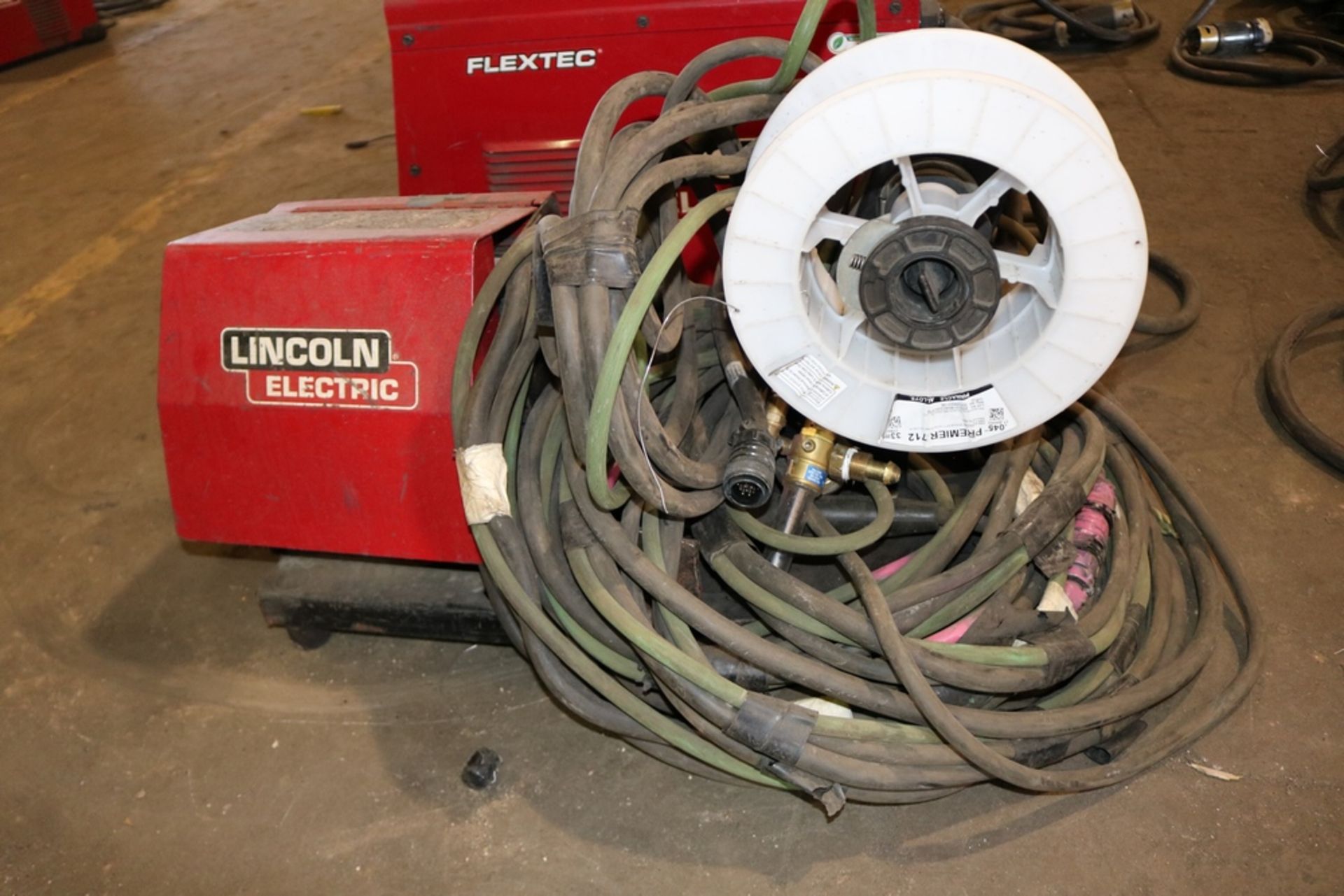 2020 Lincoln Electric Flextec 500X Welder with LF-72 Feeder - Image 4 of 8