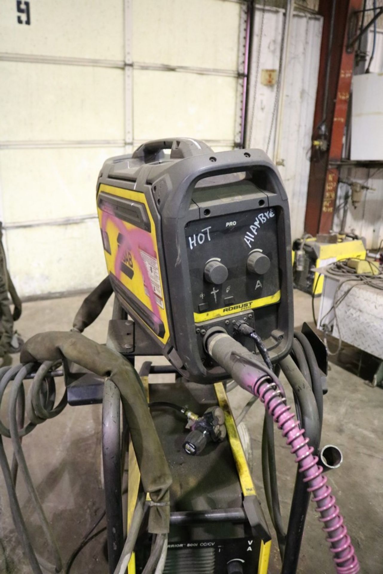 ESAB Warrior 500i Multi Process Welder with Robust Feed Pro Unit - Image 2 of 10