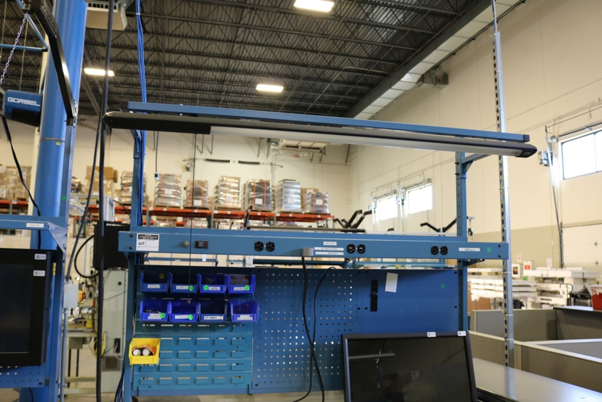 Global Industrial Heavy Duty Rolling Work Tables 5' x 30
