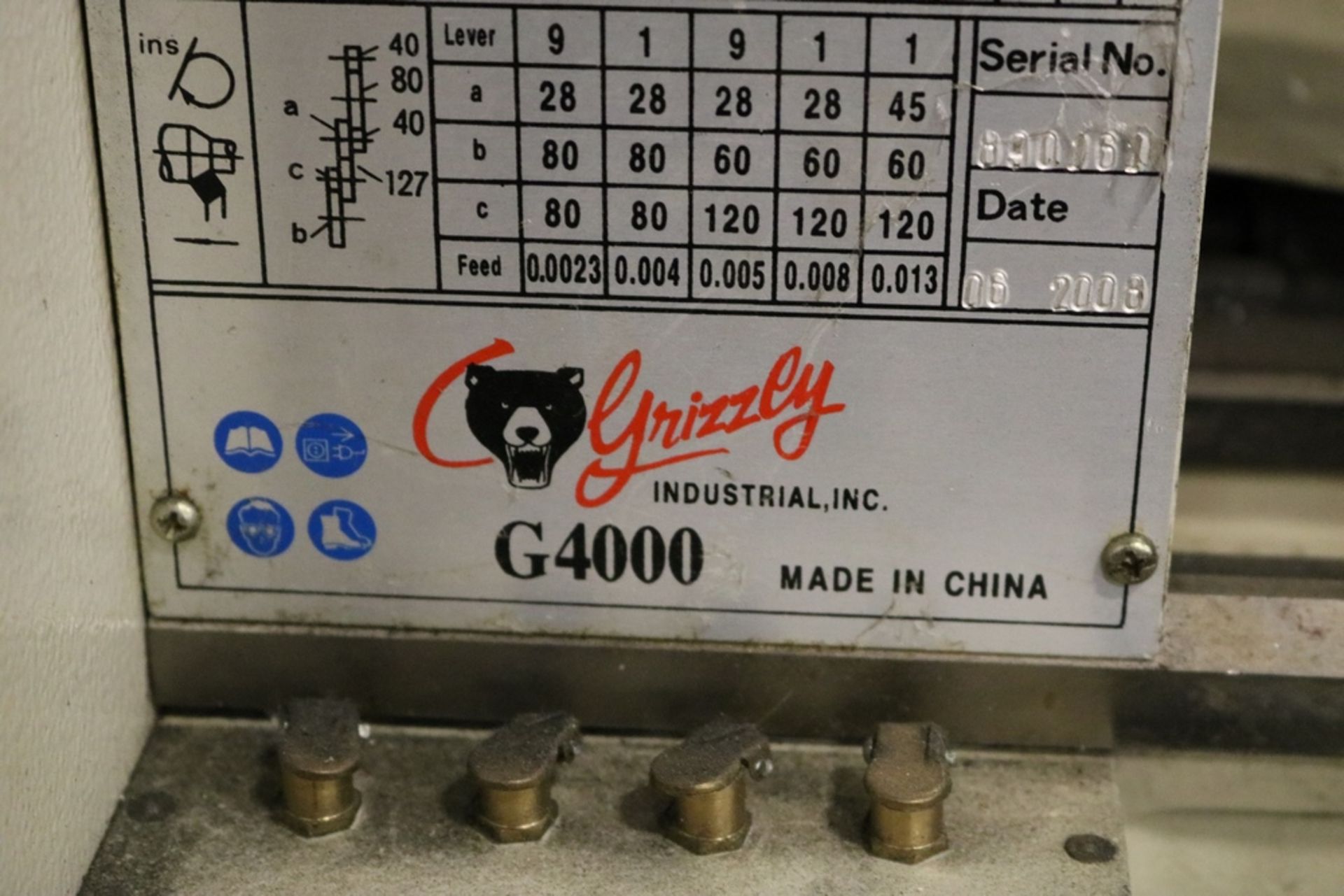 Grizzly Industrial G4000 9" x 19" Bench Lathe on Stand, 3 Jaw & 4Jaw Chuck & Others - Image 4 of 7