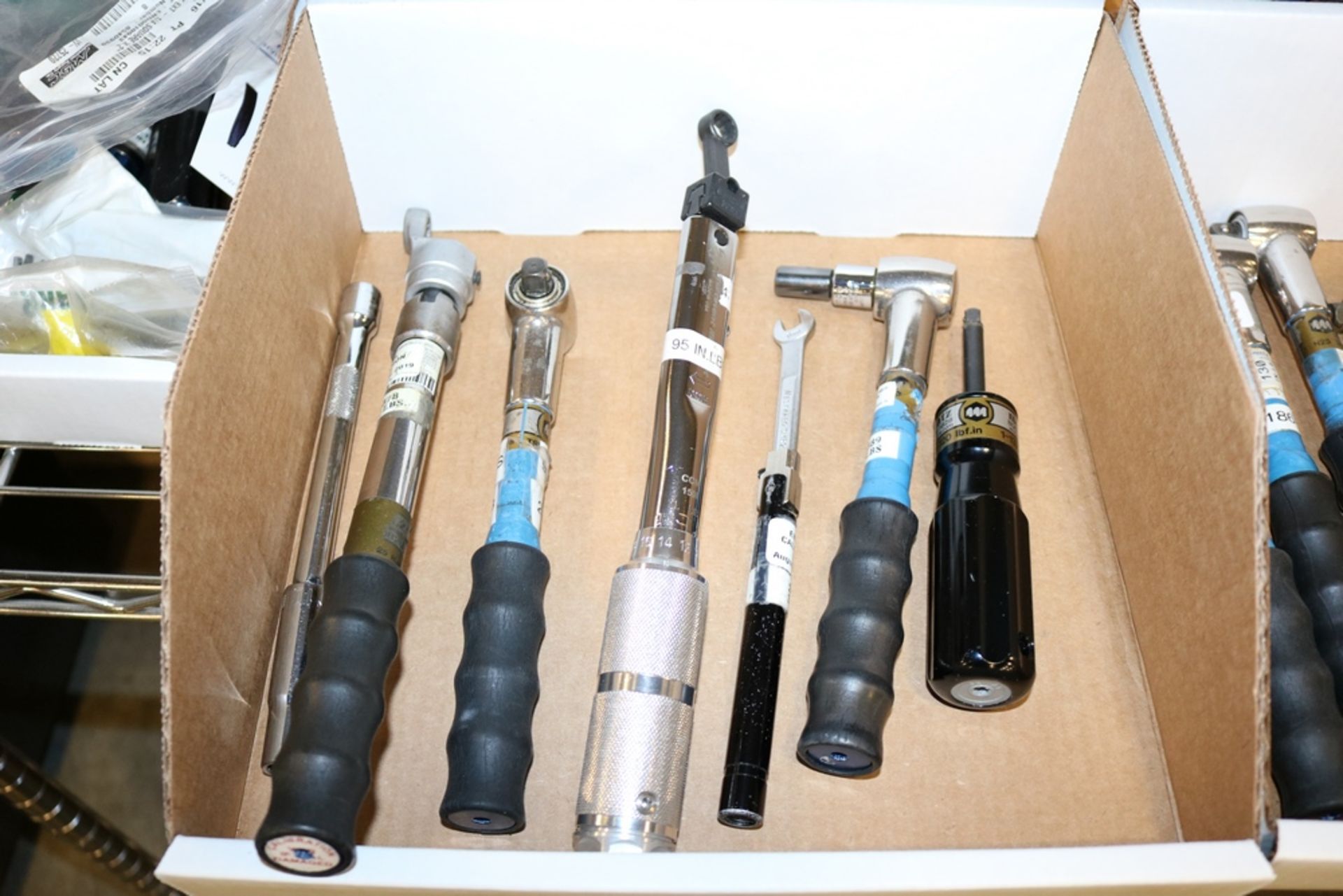 Mountz Adjustable Torque Wrenches, Various Configure Mountz Preset Torque Screwdrivers TLS1360 SR