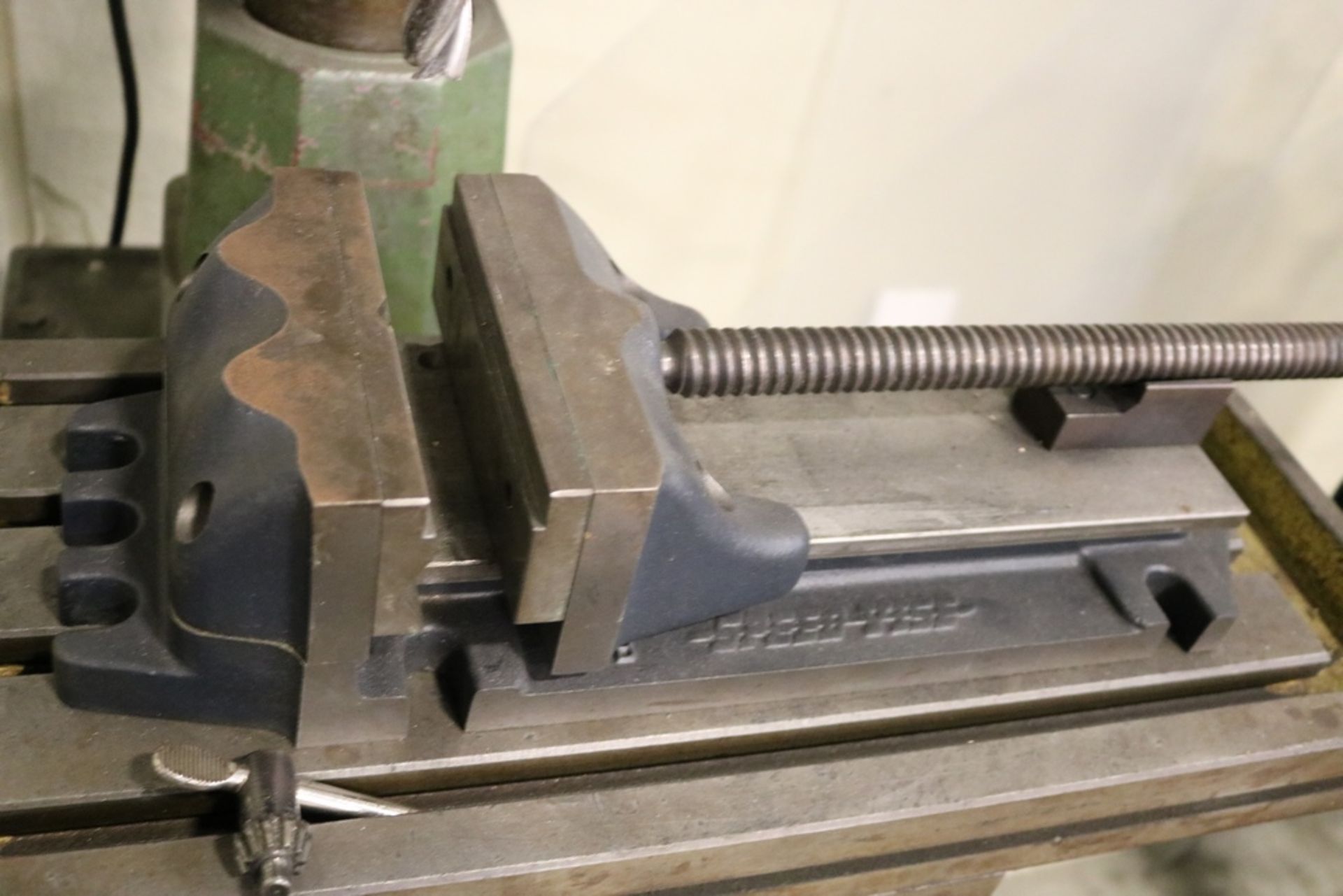 Jet 12 Speed Drilling & Milling Machine Jet-16 1HP 1 Phase Jacob Chuck 6" Speed Vise on Stand - Image 4 of 8