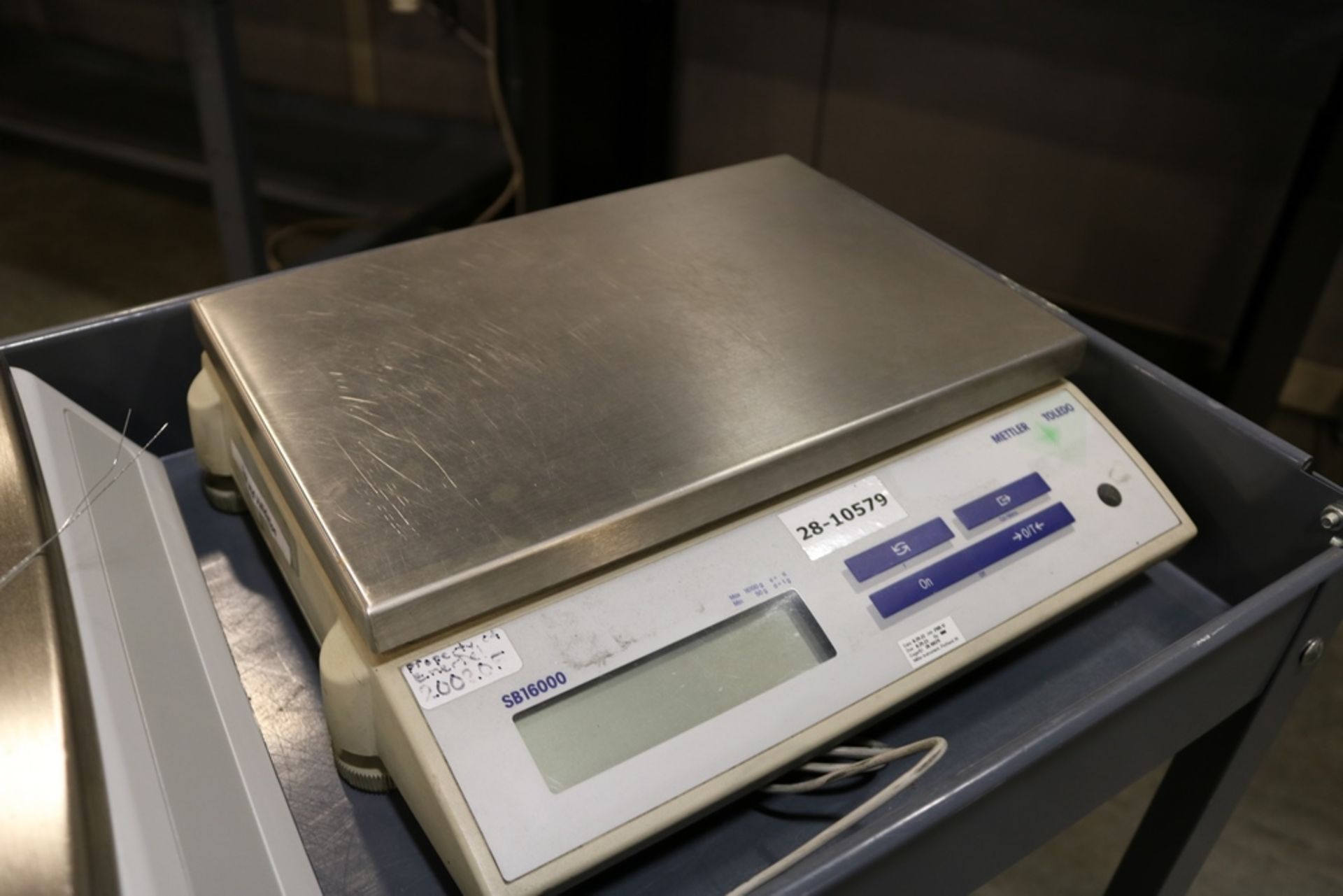 Mettler Toledo SB16000 Digital Scale 16100g Cap