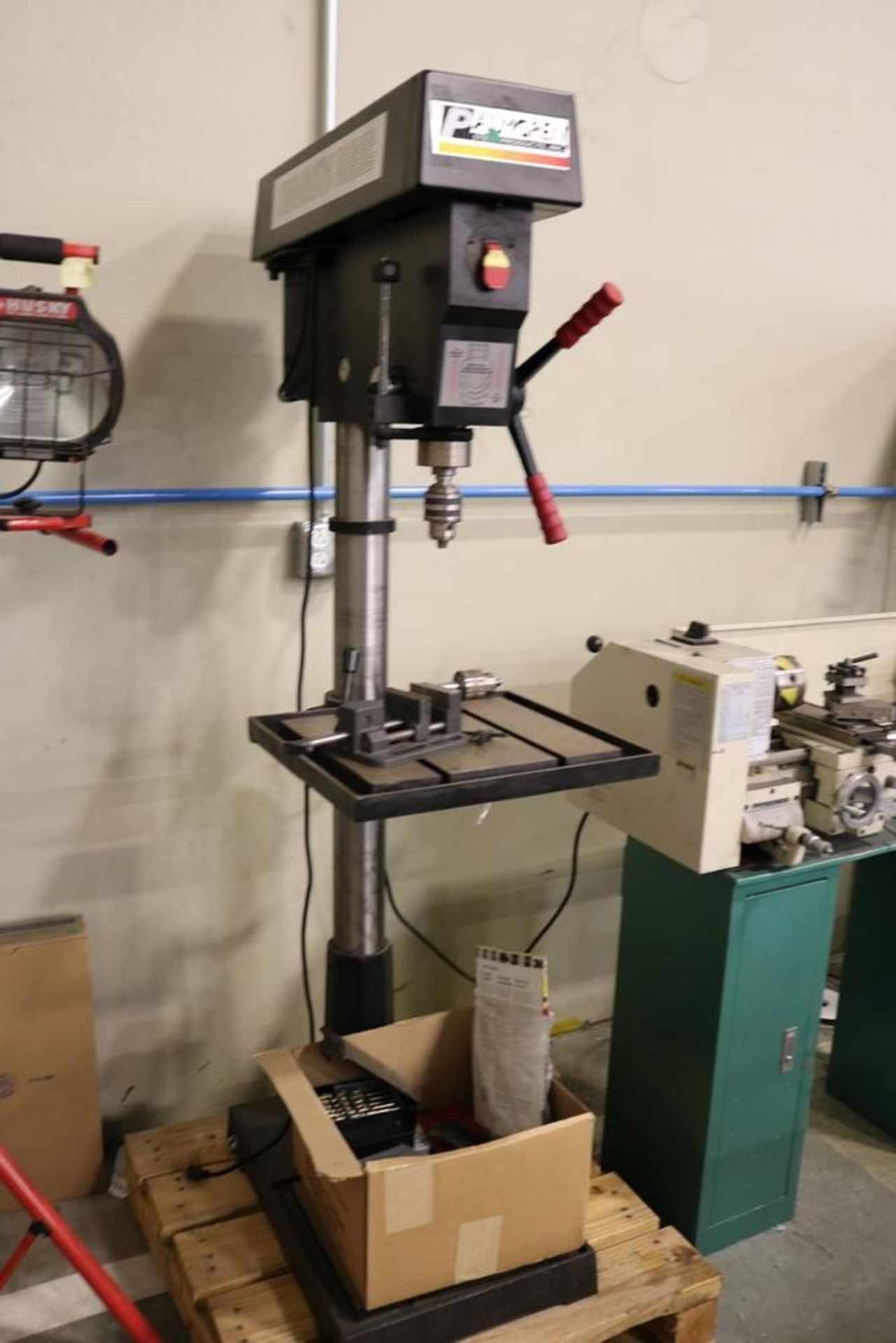 Palmgren 20" Drill Press Model 80206 w/ 3" Palmgren Table Vise Jacob Chucks and Box w/ Various