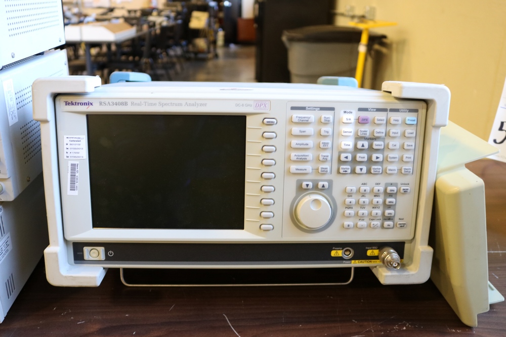 Tektronix RSA3408B Real Time Spectrum Analyzer