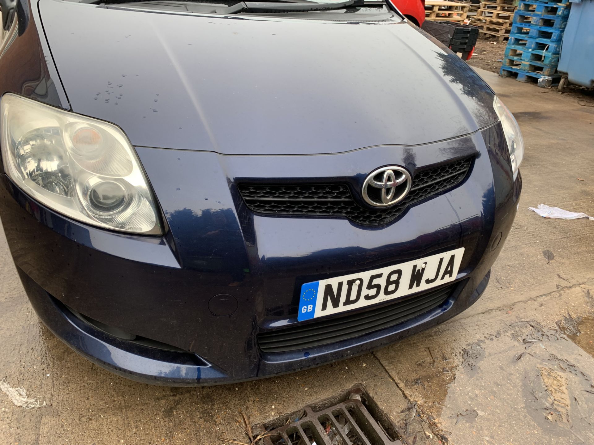 Toyota Auris Diesel ND58 WJA MOT expires 7/11/23 - Image 2 of 12