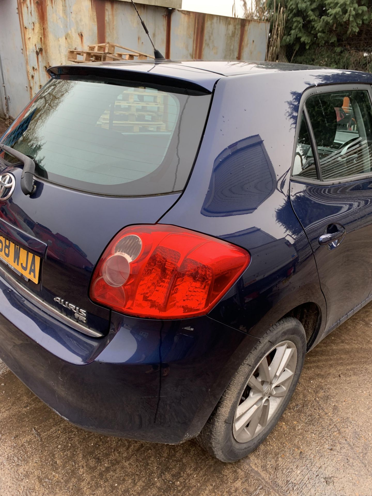 Toyota Auris Diesel ND58 WJA MOT expires 7/11/23 - Image 7 of 12