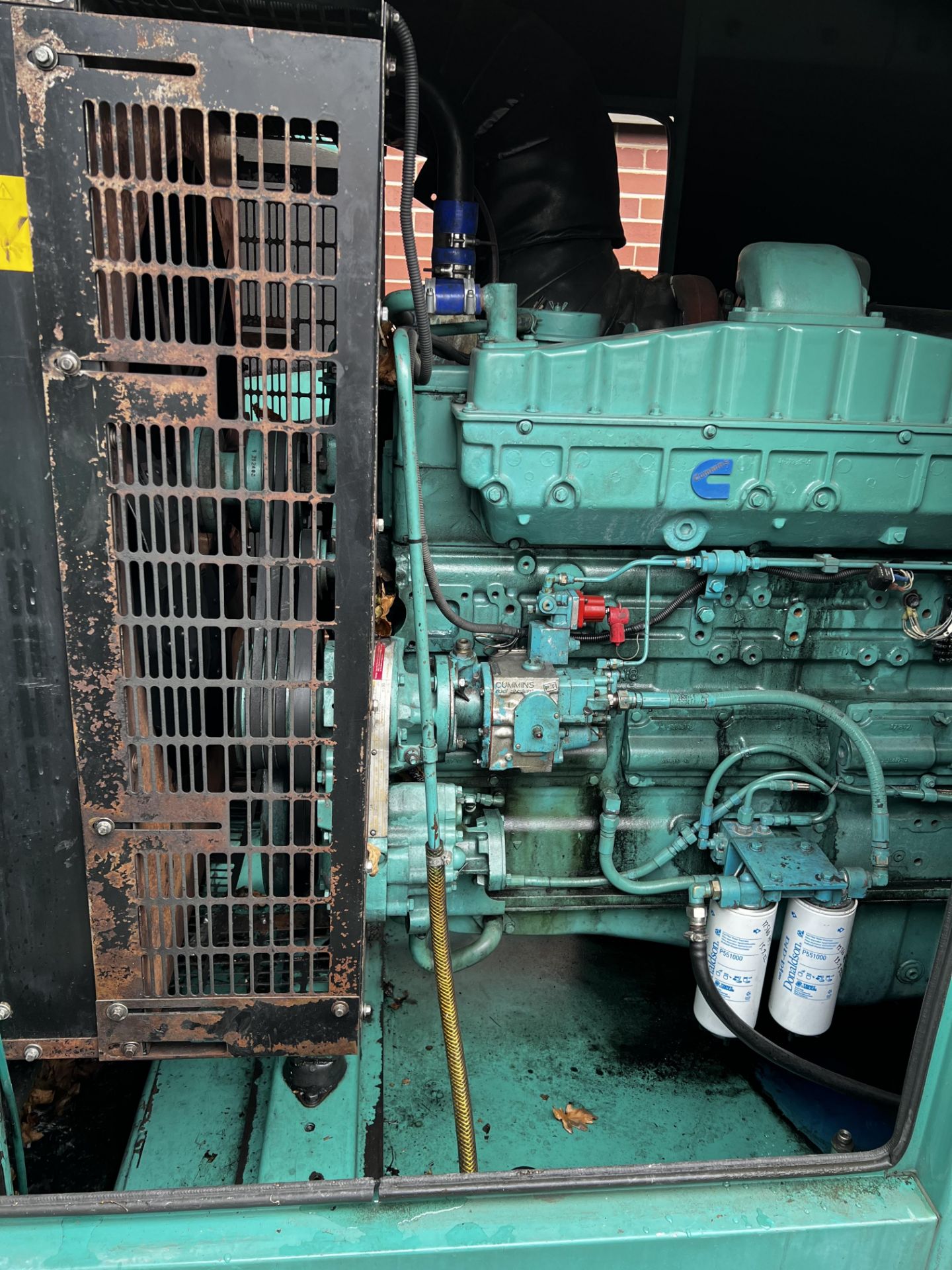 Cummins 400kVA Diesel Generator C400D5 year 2008 with Diesel Tank - Image 4 of 18