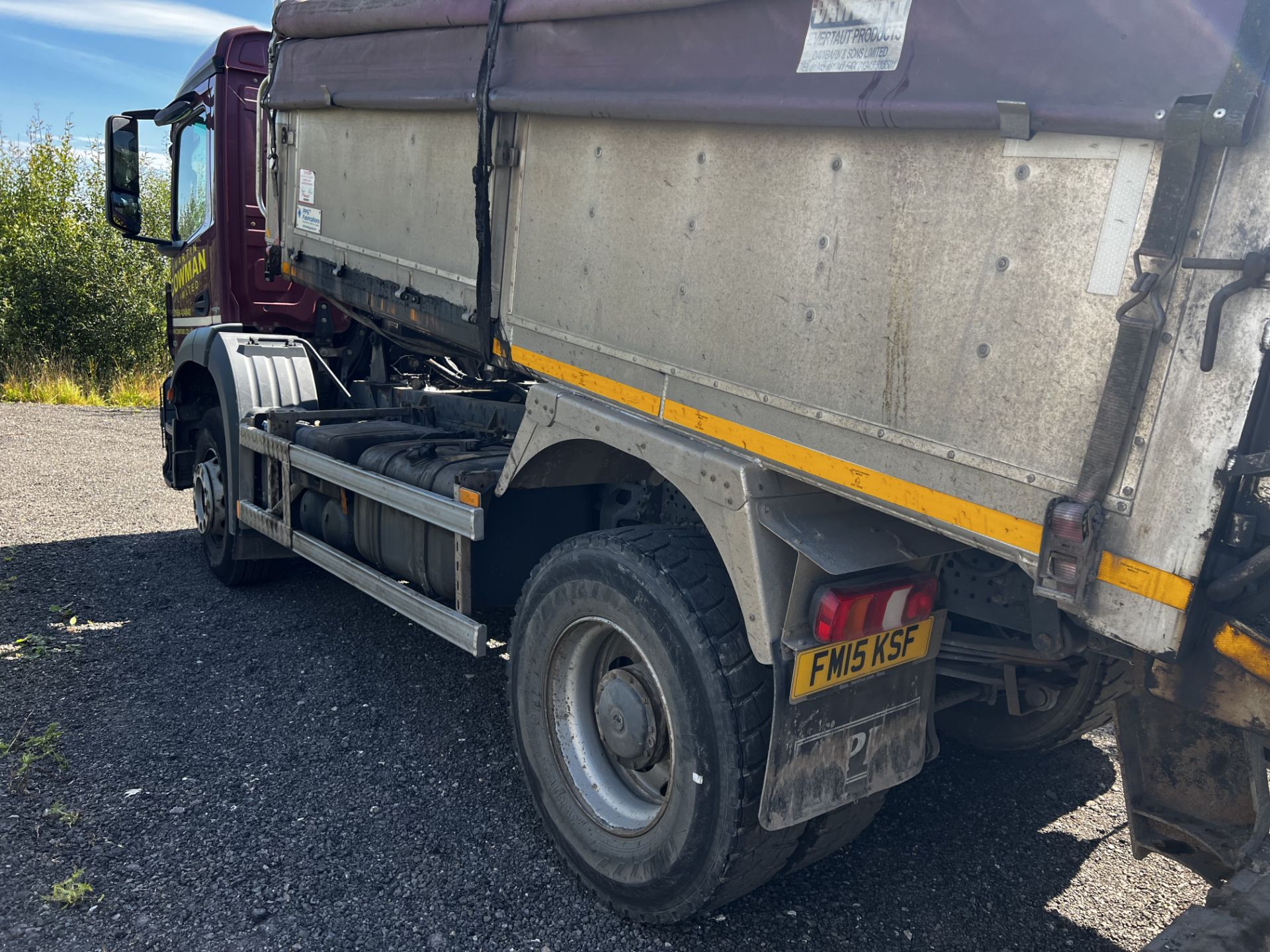 Mercedes Arocs 1824 Tipper reg FM15 KSF 272,644 kms - Image 6 of 11