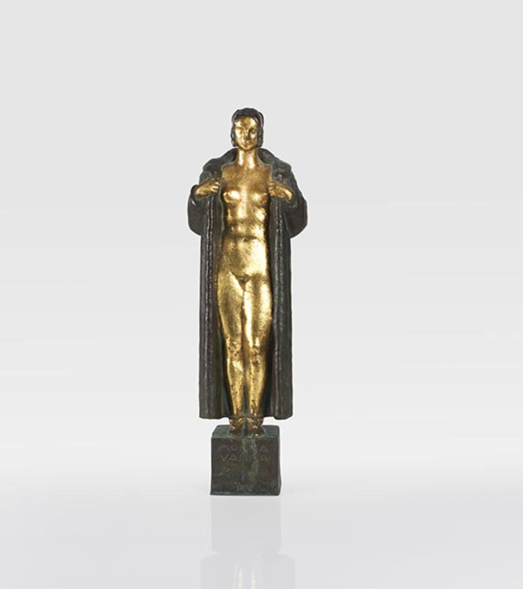 Franz von Stuck 1863 Tettenweis - 1928 München Monna Vanna. 1922. Bronze mit schwarzbrauner