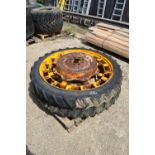 2 x Standen SDR100 row crop rims and tyres