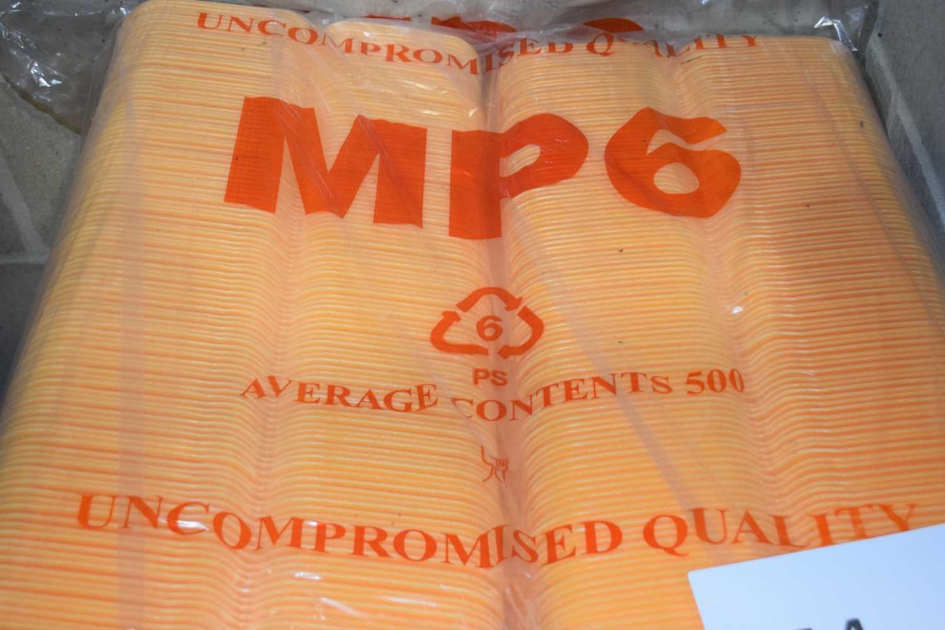 Three bags of MP6 polystyrene food containers, each bag containing approx 500 - Bild 2 aus 2