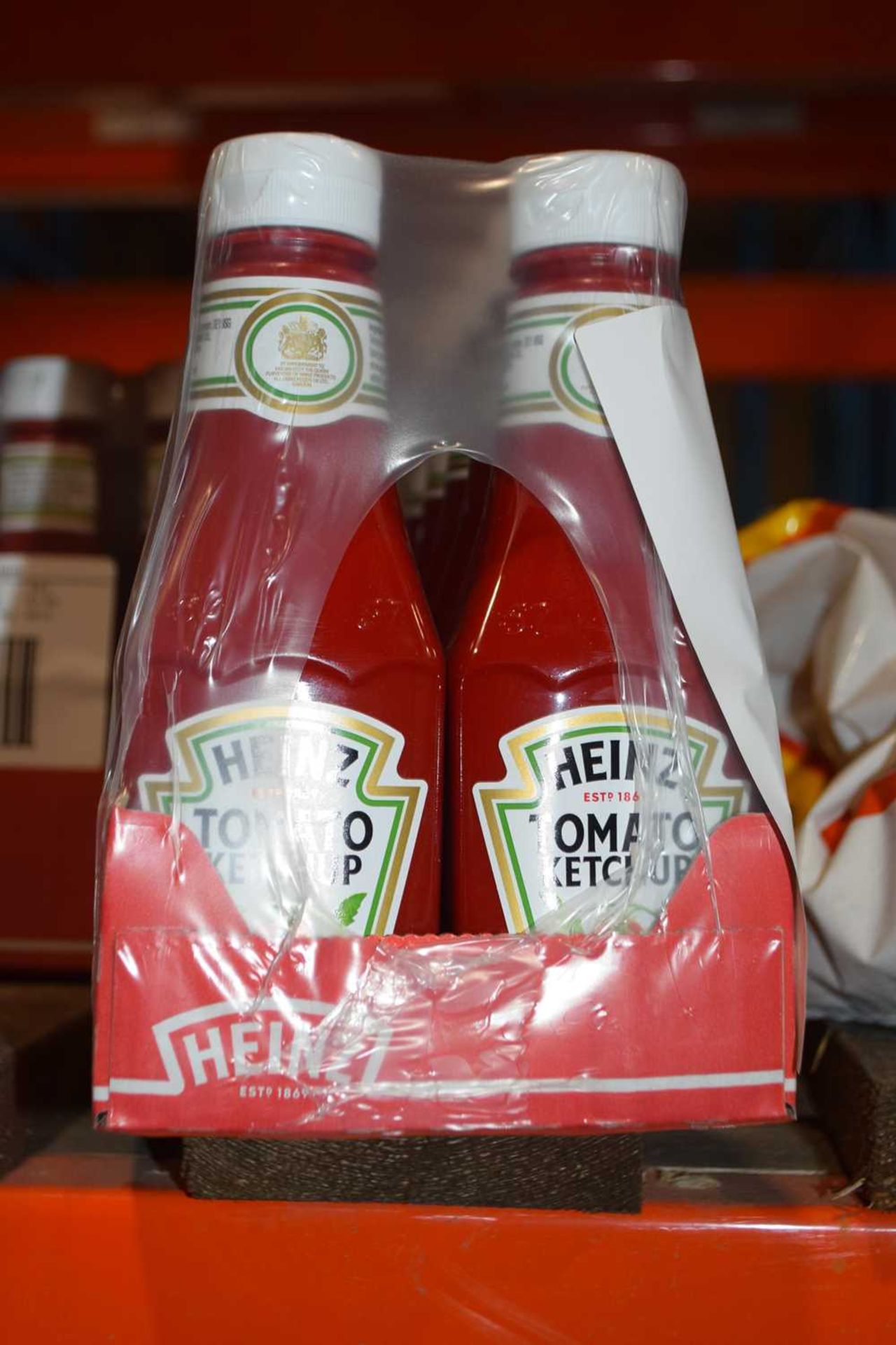 Forty 300ml bottles of Heinz Tomato Ketchup. Best Before Date: 01.04.23 - Image 3 of 3