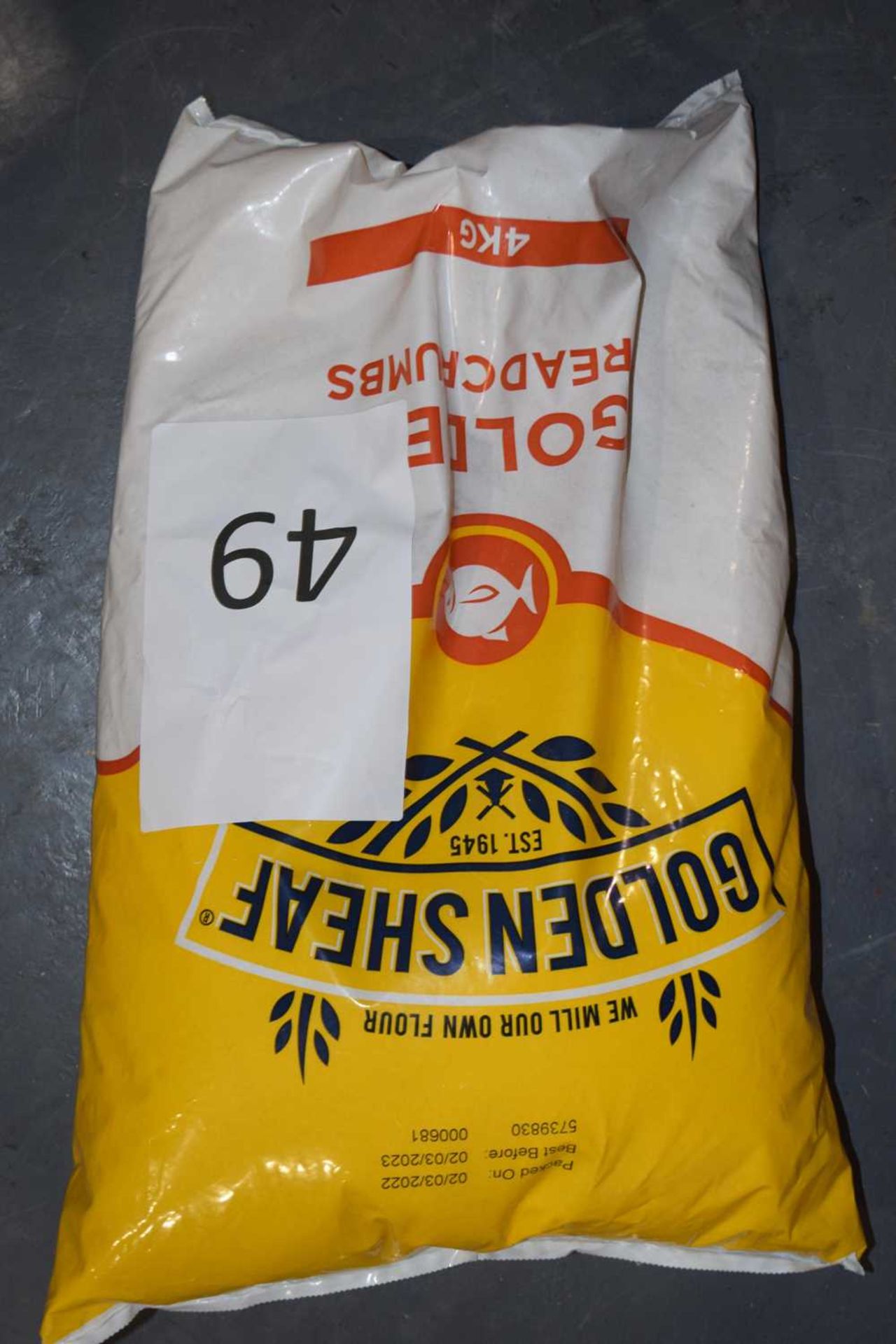 One 4kg bag of golden breadcrumbs by Golden Sheaf