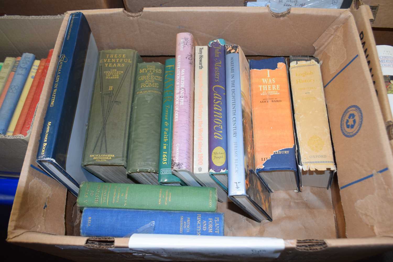 Mixed lot of twelve large format history books (521A)